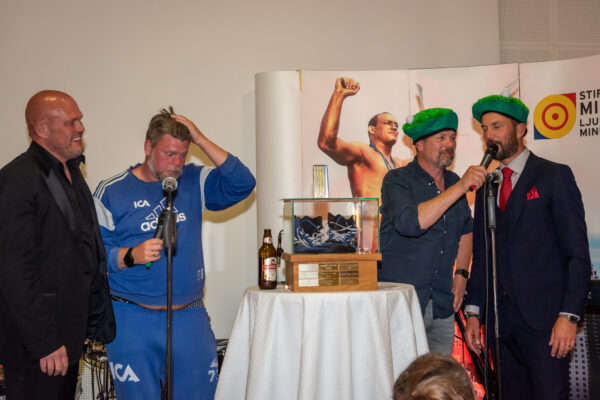 Festen Lo╠êrdag (63 av 75)