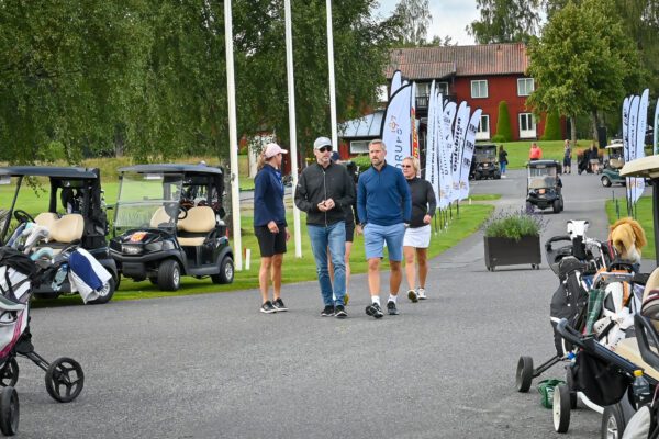 Fredag dag (2 av 139)